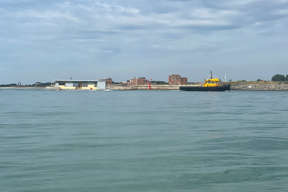 Hayling Island Circumnavigation - photo 10