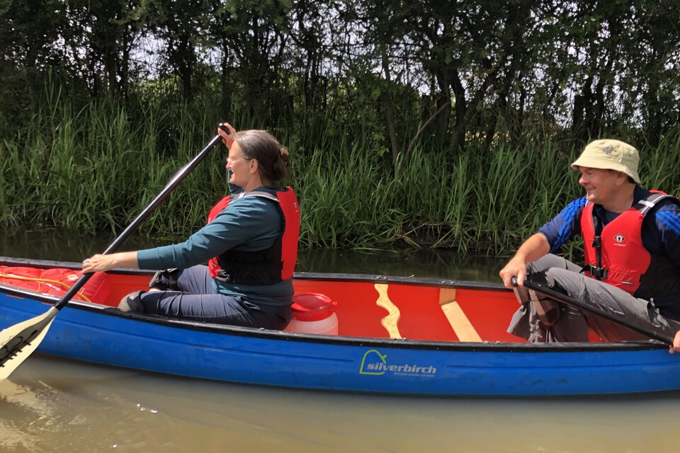 Canoe on Basingstoke Canal - photo 9